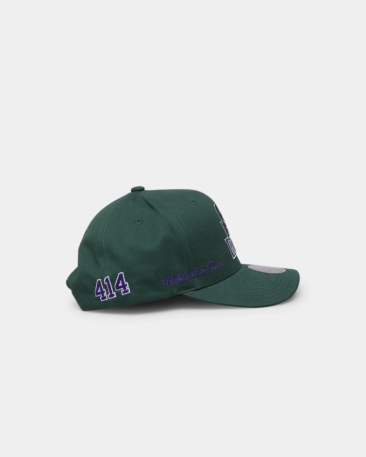 Mitchell & Ness Milwaukee Bucks 'City Love' Pro Crown Snapback Original Team Colours