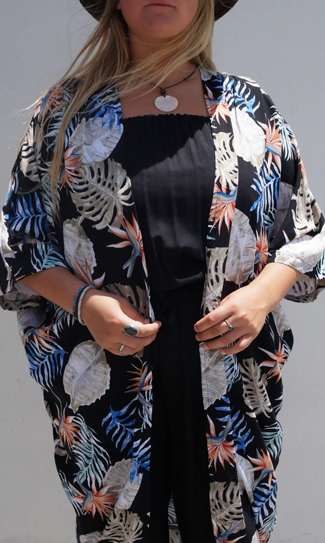 Rayon Cape Long Paradiso, More Colours